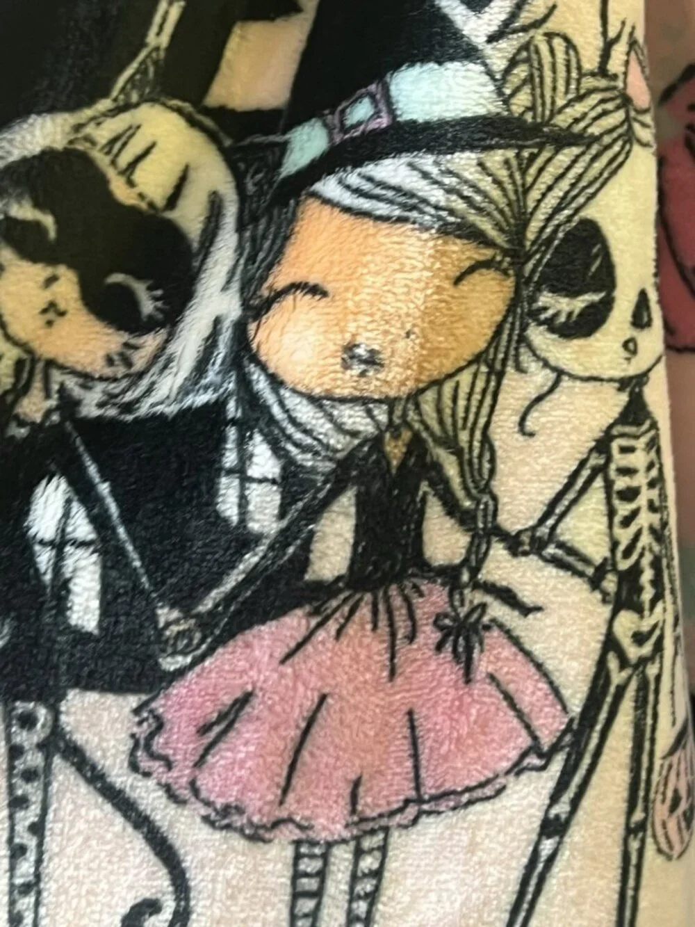 Cynthia Rowley Halloween 50” x 60” Fuzzy Throw Blanket Kids Haunted House NWT